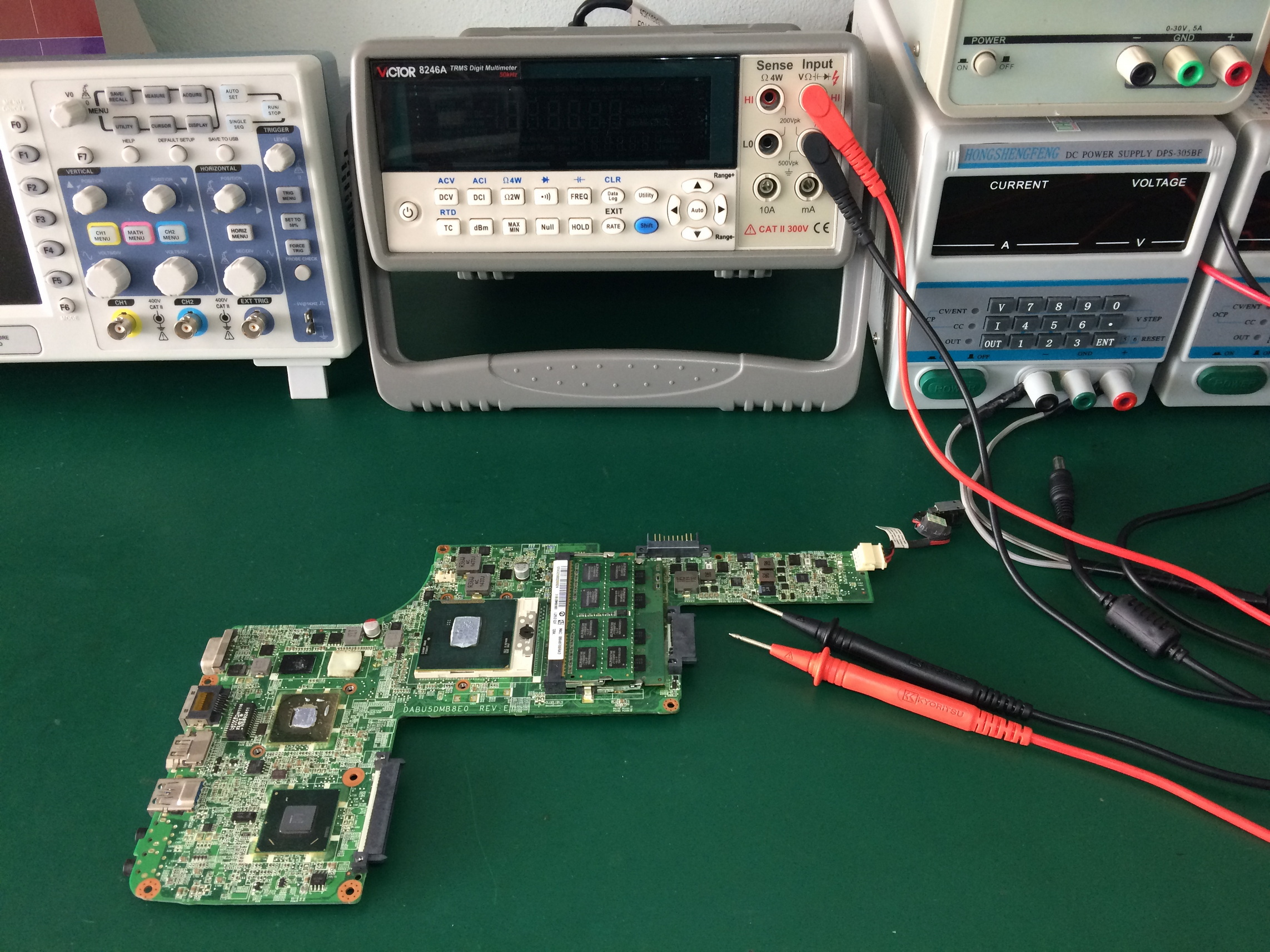 TOSHIBA L735 ตัดดับ