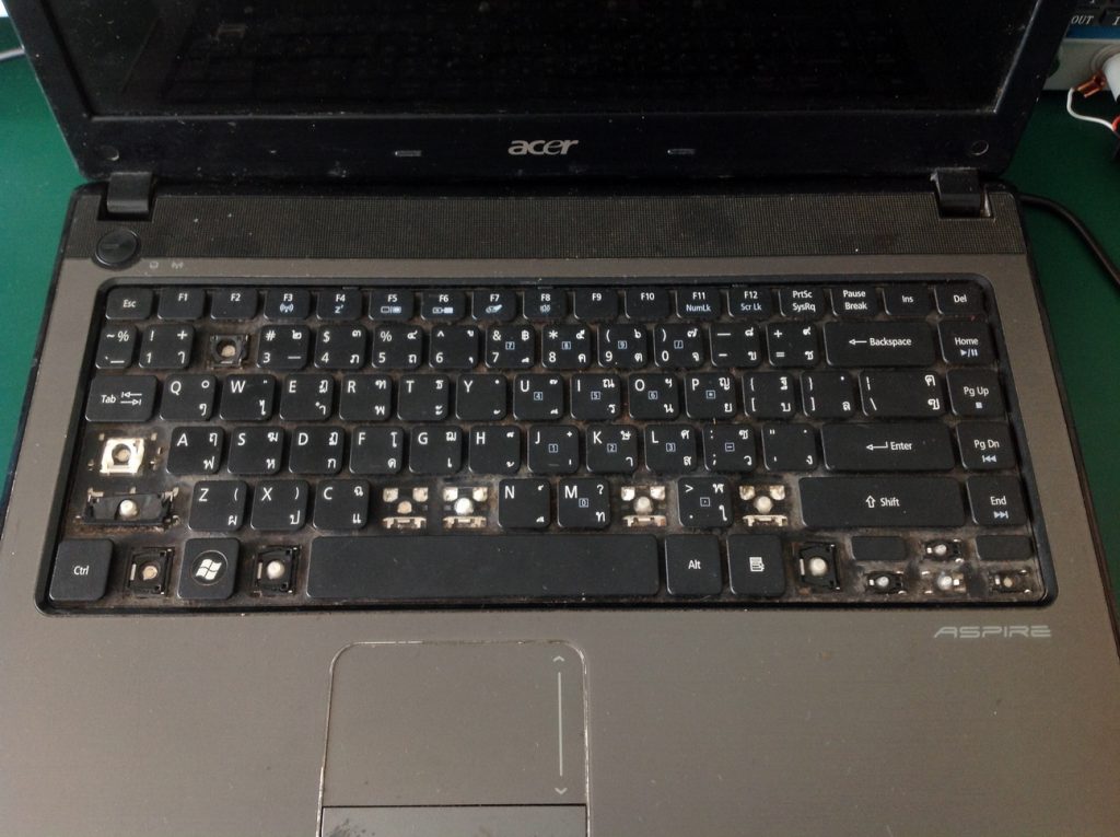 ACER 4741Z เปลี่ยน Keyboard