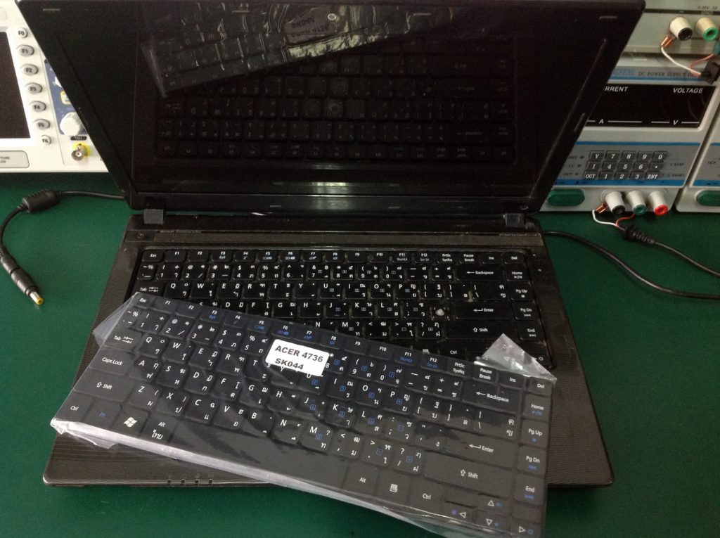 ACER 4752 เปลี่ยน Keyboard