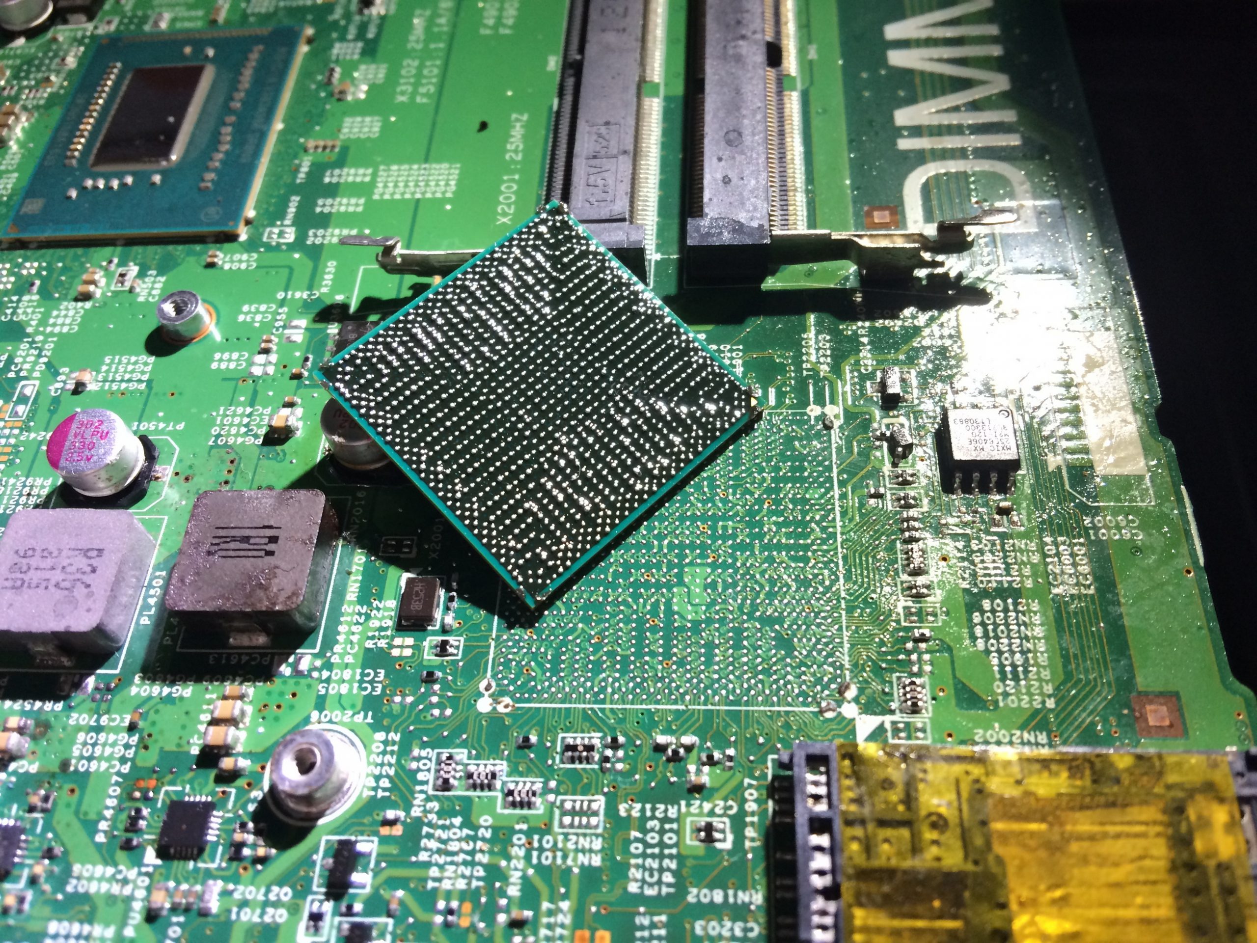 DELL 3421 เปิดไม่ติด