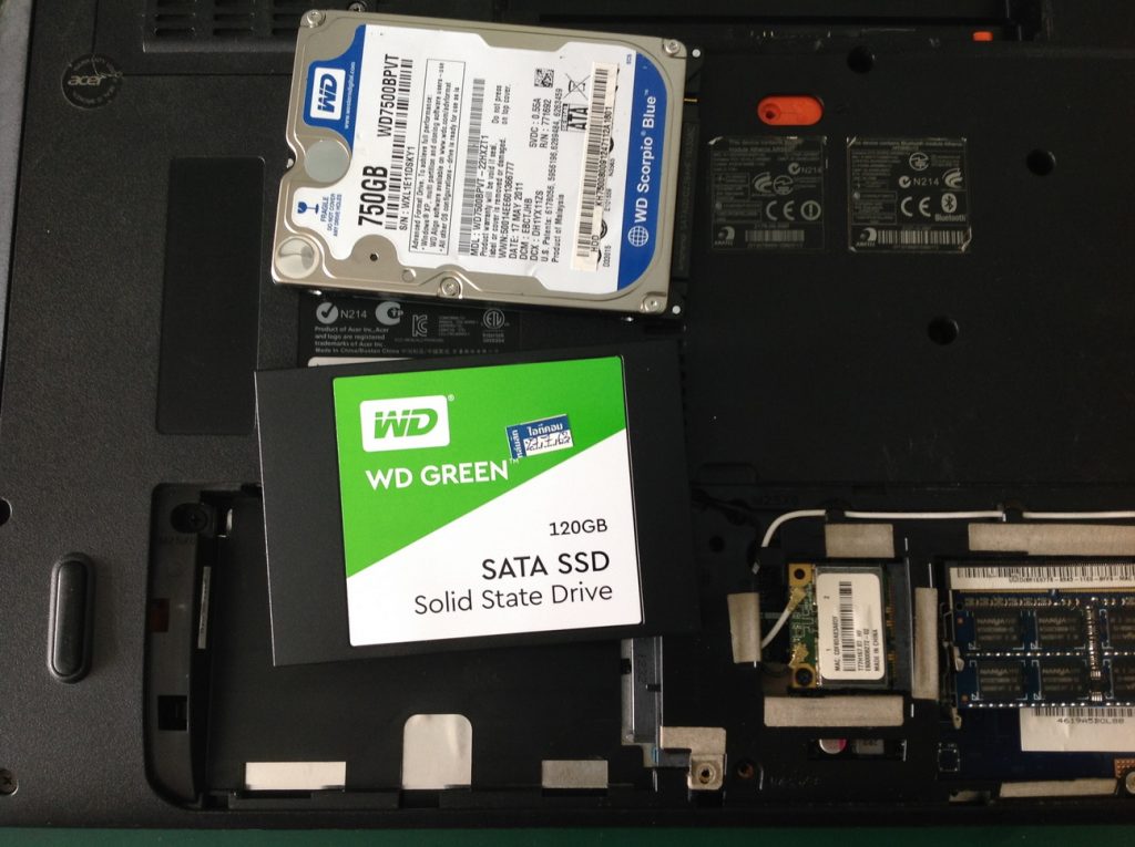 ACER 5755G เปลี่ยน SSD