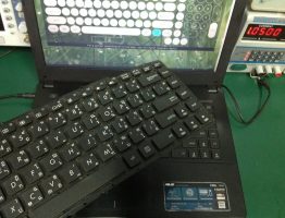 ASUS P450L เปลี่ยน Keyboard