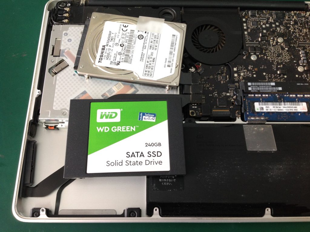 MacBook Pro A1278 เปลี่ยน SSD