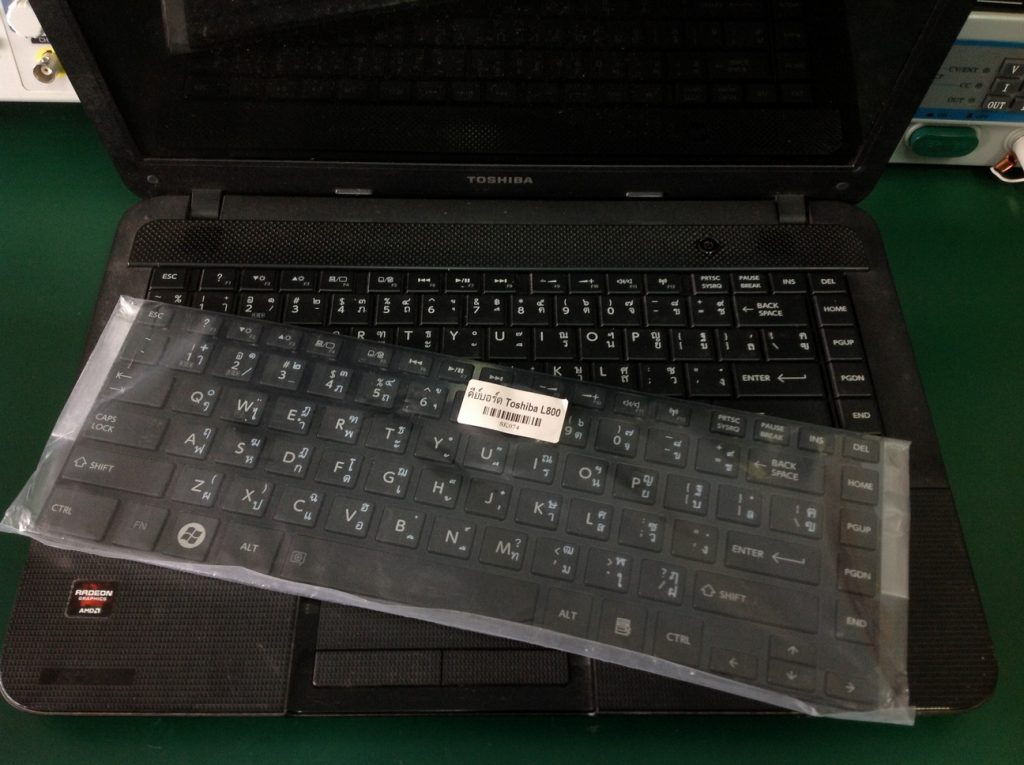 TOSHIBA C800 เปลี่ยน Keyboard