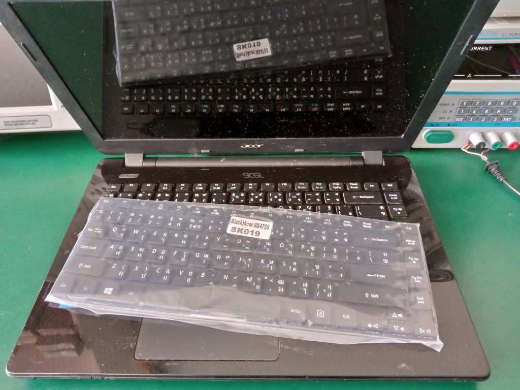 ACER E5-411 เปลี่ยน Keyboard