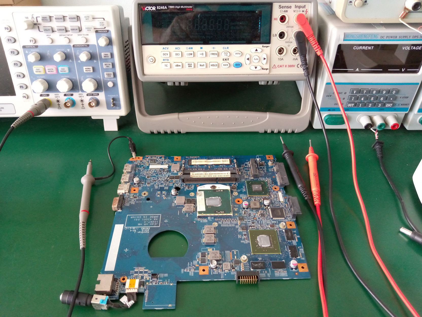 ACER 4750G เปิดเครื่่องไม่ติด