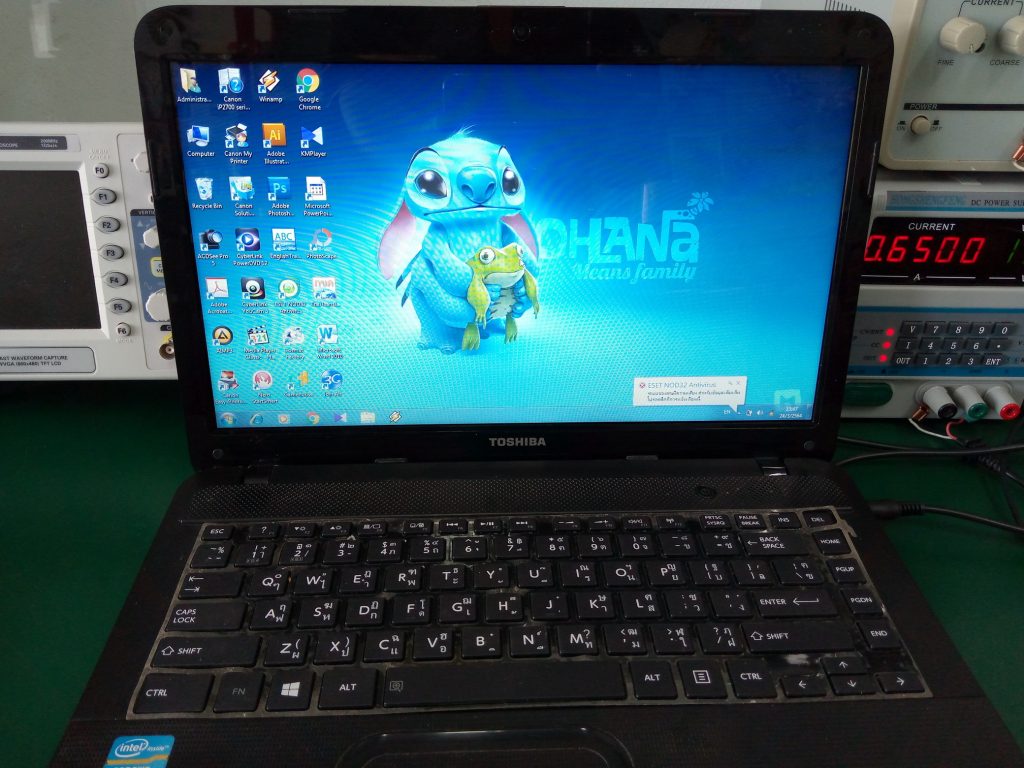 TOSHIBA C840 จอแตก เปลี่ยนจอ