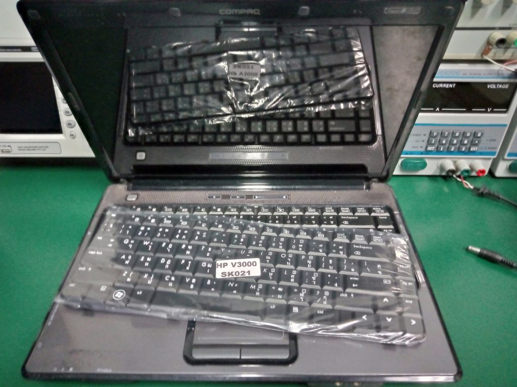 COMPAQ V3500 เปลี่ยน Keyboard