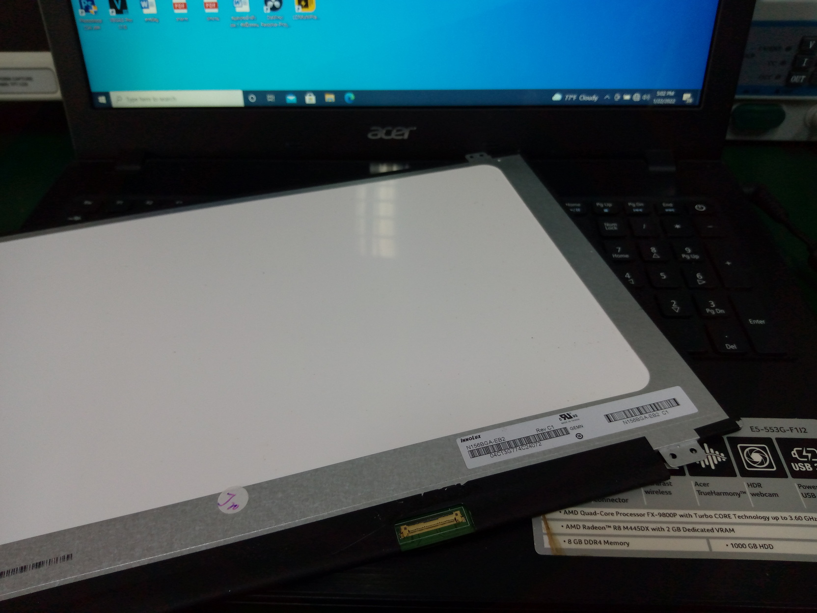 ACER E5-553G เปลี่ยนจอ