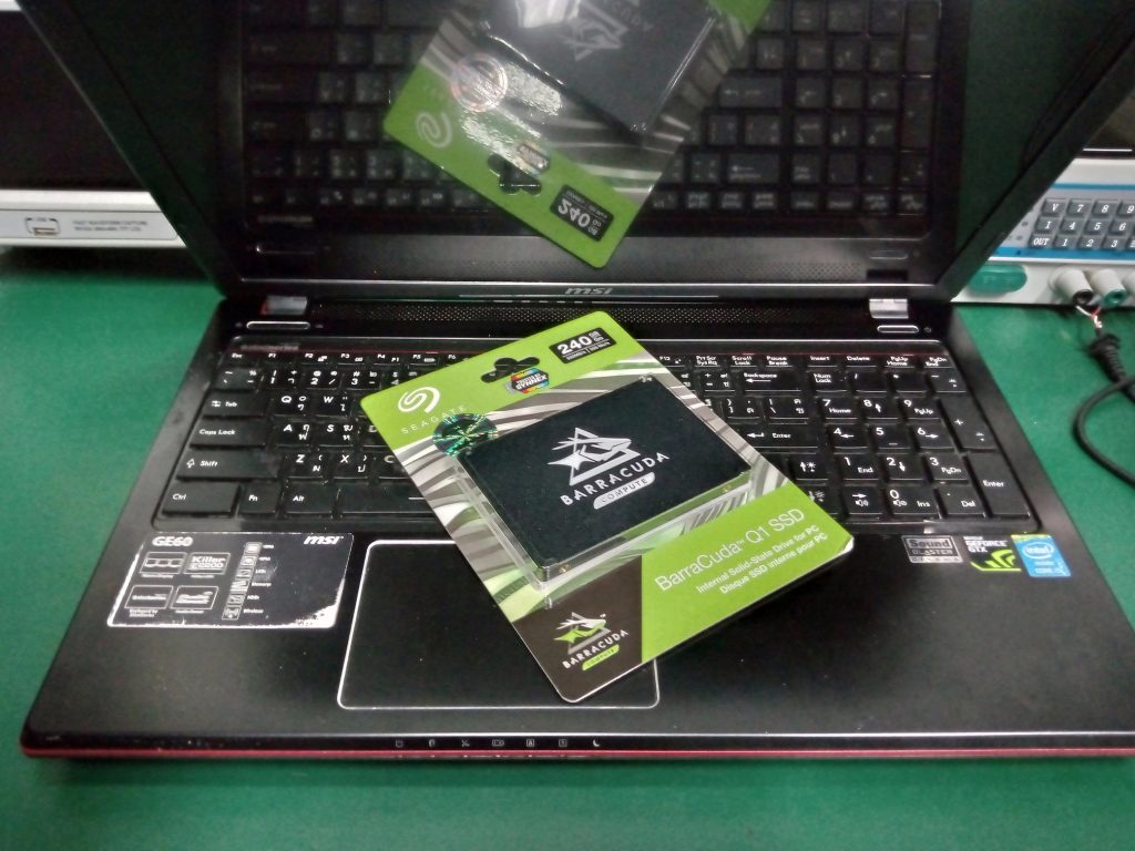 MSI MS-16GC เปลี่ยน SSD