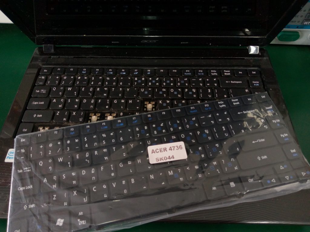 ACER 4752Z เปลี่ยน Keyboard