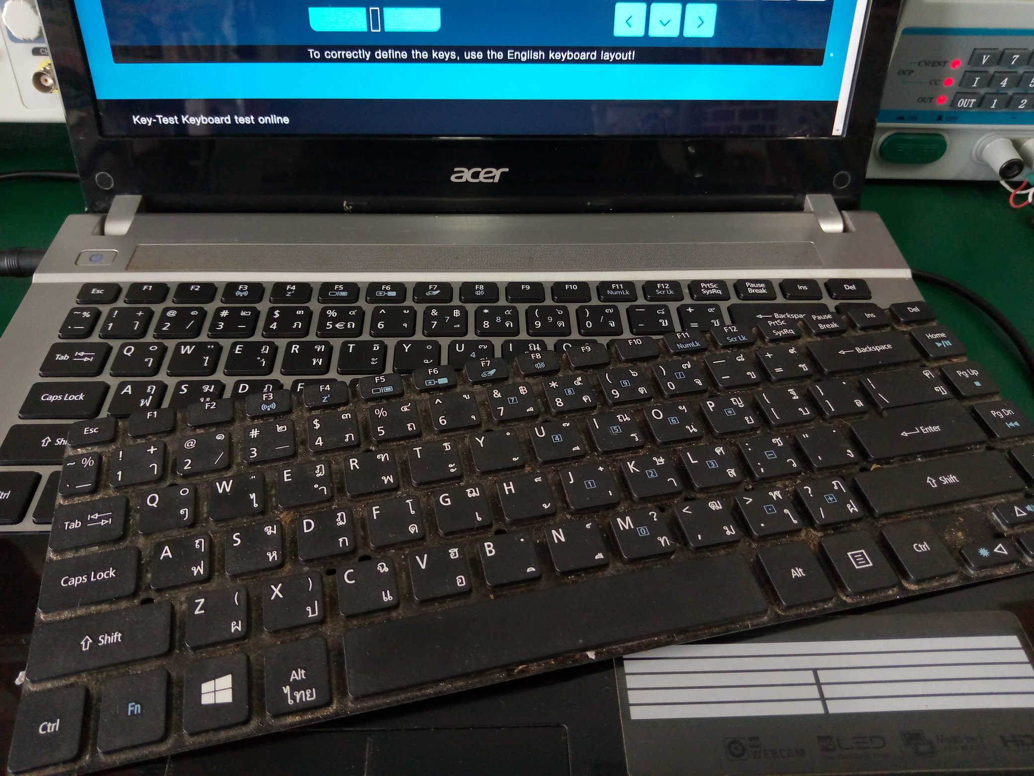 ACER V3-471 เปลี่ยน Keyboard