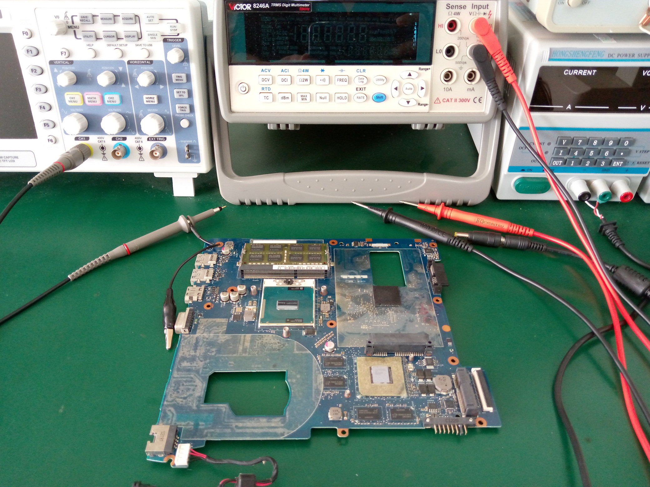 SAMSUNG NP350V เปิดไม่ติด