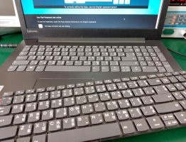LENOVO 300-15ARR เปลี่ยน Keyboard