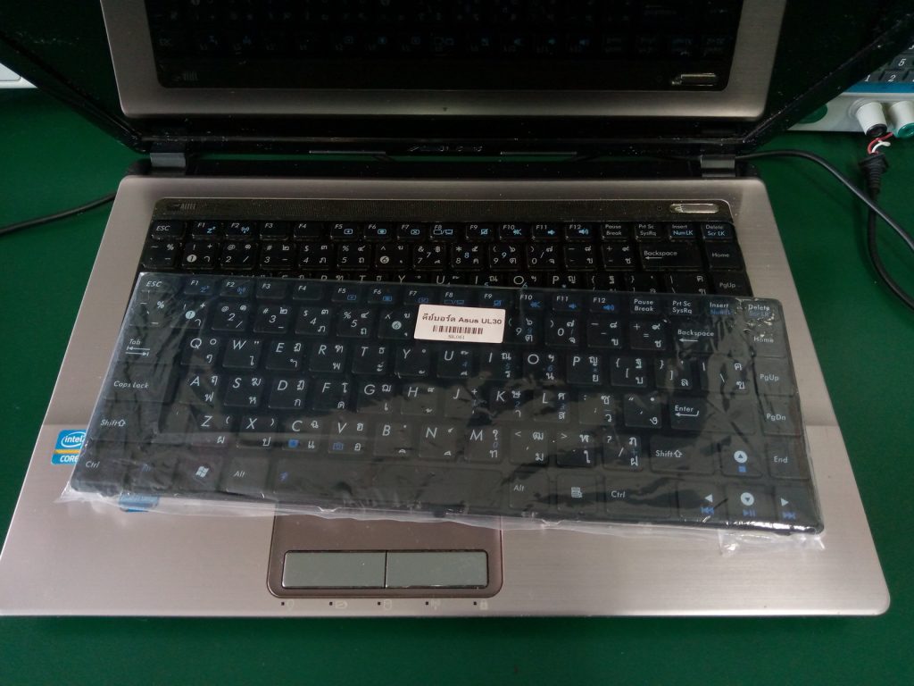 ASUS A43SV เปลี่ยน Keyboard