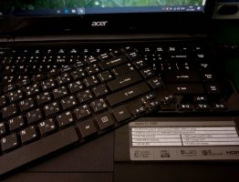 ACER E1-430G เปลี่ยน Keyboard