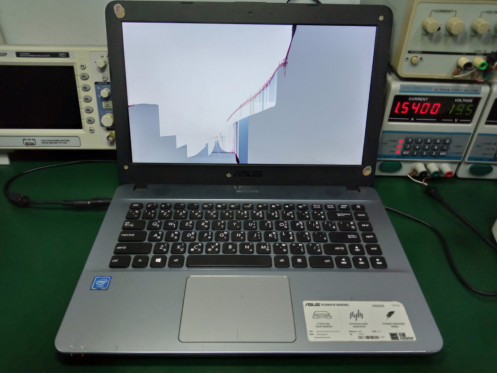 ASUS X441NA จอแตกเปลี่ยนจอ
